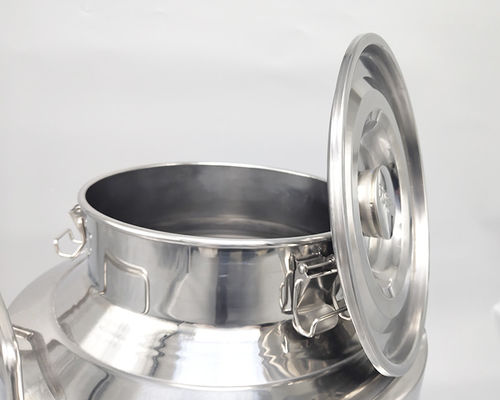 Grande capacité SS304 50 conteneur de nourriture de la résistance solides solubles de corrosion des boîtes de lait de litre