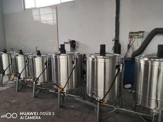 machine SUS304 de pasteurisateur de lait de 220V 50Hz 50 degrés 99 degrés