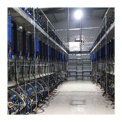 Exploitation laitière de traite automatique de système de machine à traire de vache à ACR