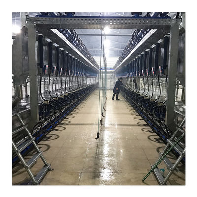 Exploitation laitière de traite automatique de système de machine à traire de vache à ACR